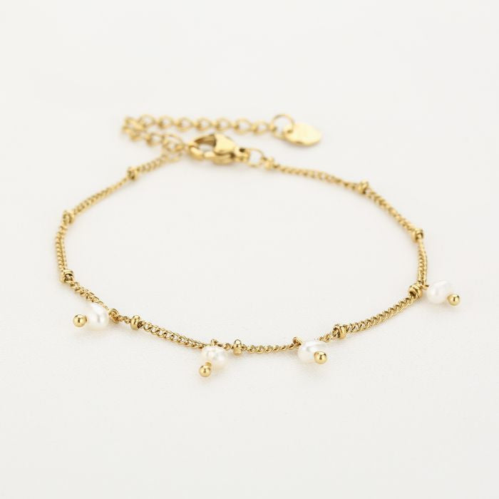 Pearl chain bracelet gold