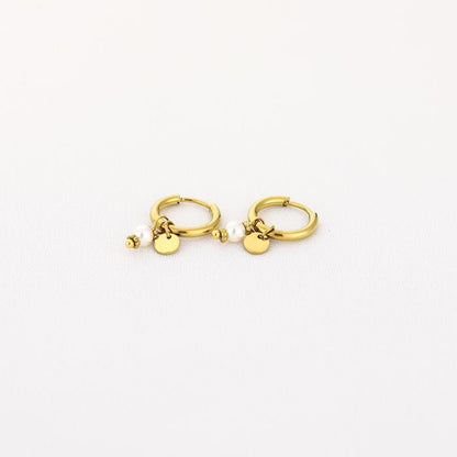 Mini pearl earrings gold