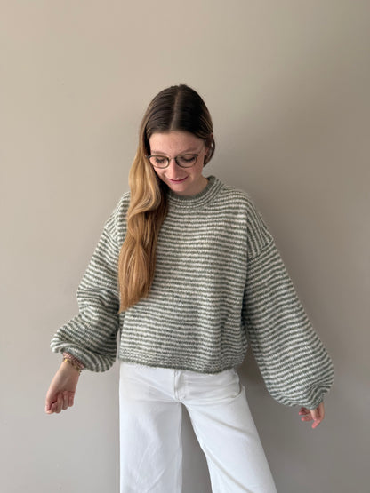 Stripes knit green white