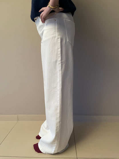 Low waisted jeans white