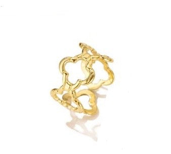 Multiple clover ring gold