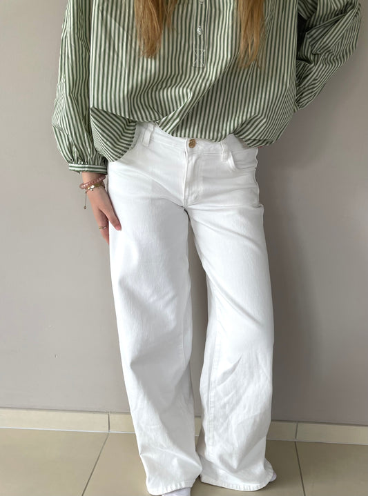 Low waisted wide leg jeans white