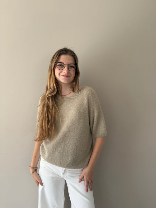 Short sleeve trui beige