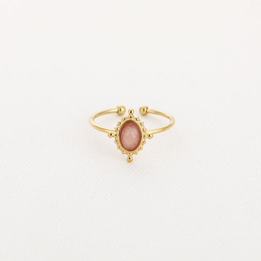Stone ring rose