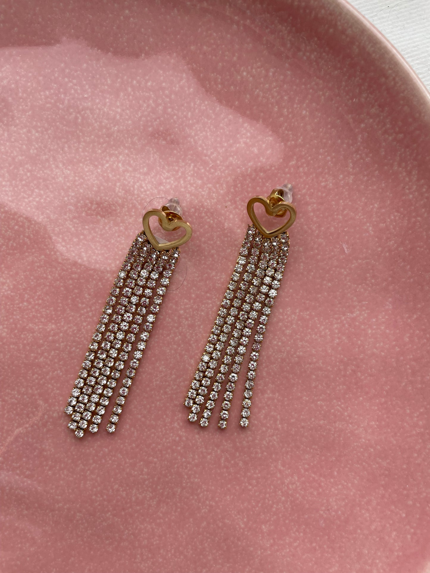Diamond heart earrings gold